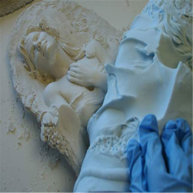 Liquid Siliconefor sculpture Duplication